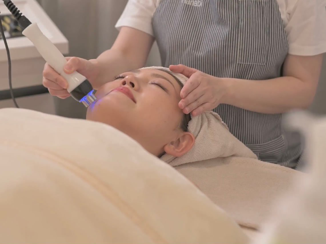 ハイパーナイフフェイシャル